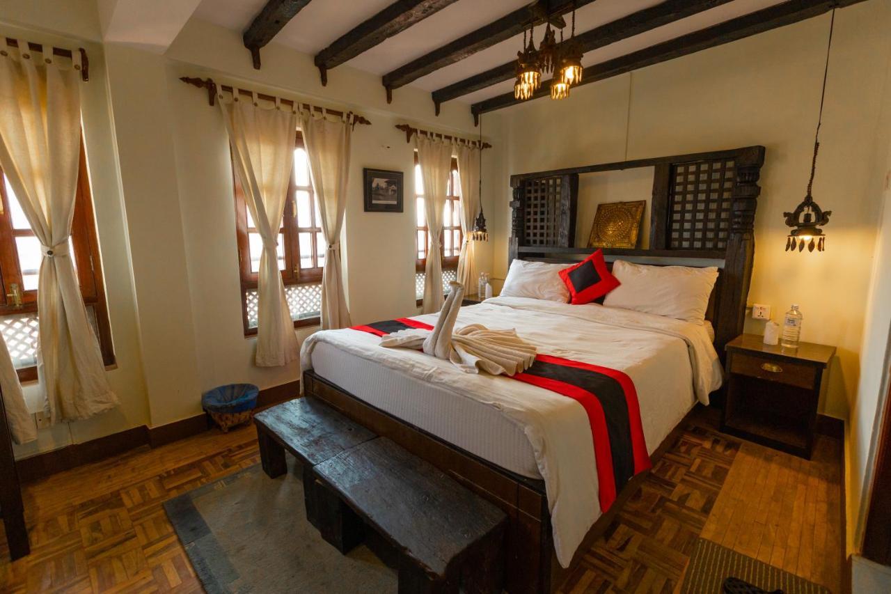 Vajra Boutique Hotel Бгактапур Екстер'єр фото